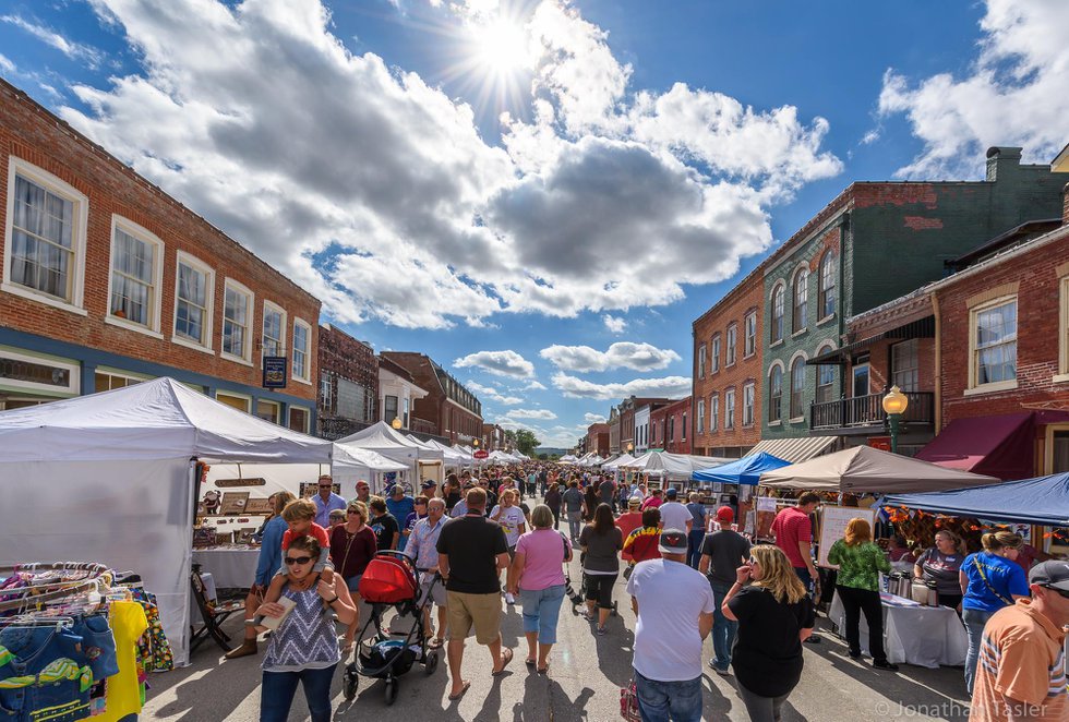 Weston AppleFest - KC Parent Magazine